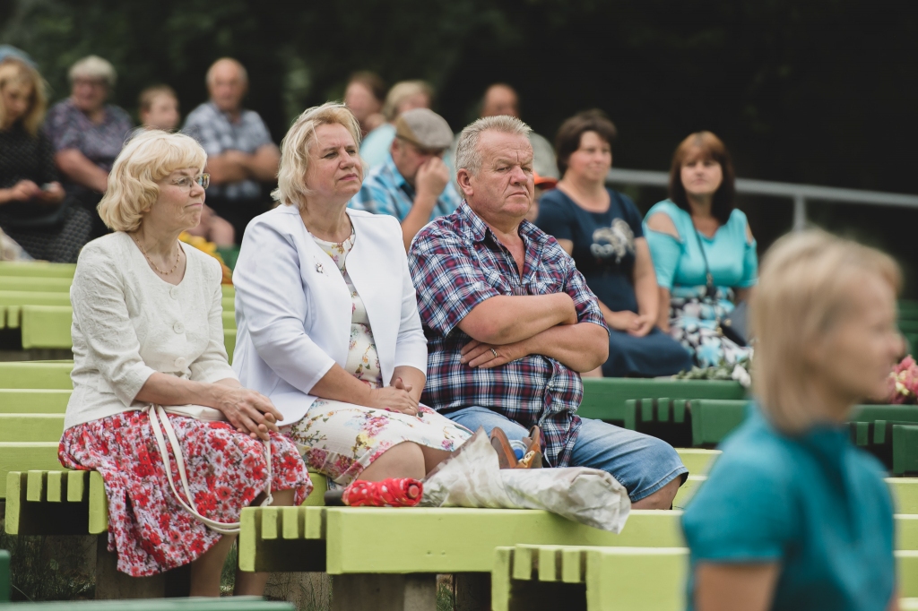 Neretas novada svētkos godināja novada iedzīvotājus