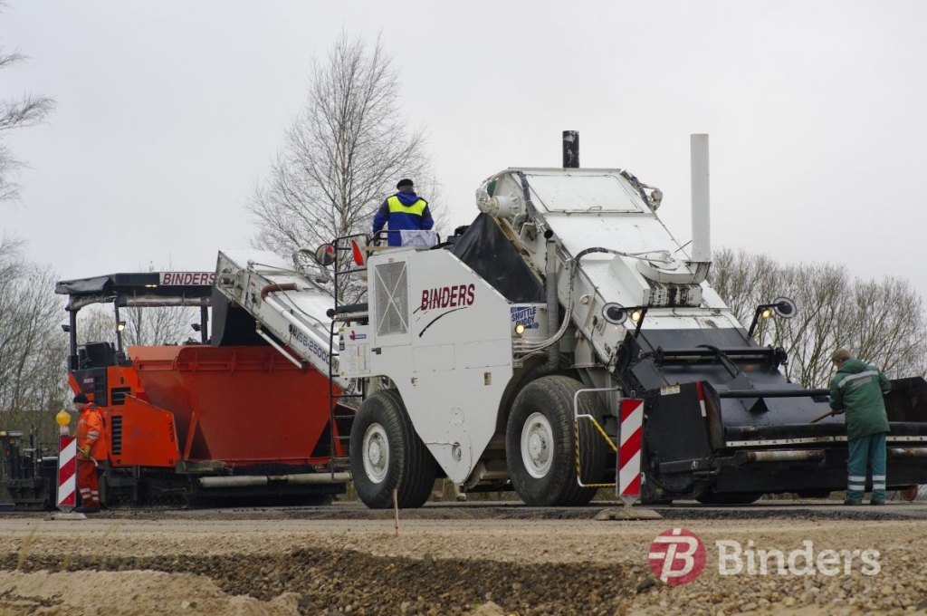 Uz autoceļa Rīgas HES–Jaunjelgava posmā no Tomes līdz Ķeguma HES sāk atjaunot segumu