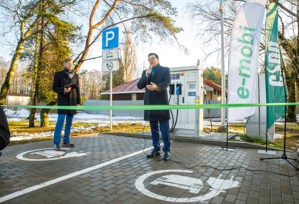 Latvijā izveidotas 139 elektromobiļu uzlādes stacijas